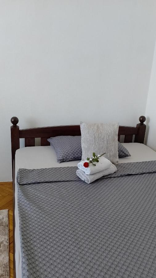Apartments Aynur Bihać Exterior foto