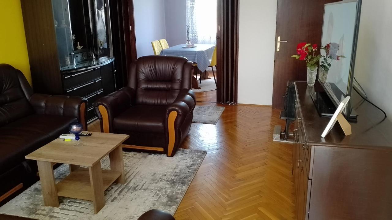 Apartments Aynur Bihać Exterior foto